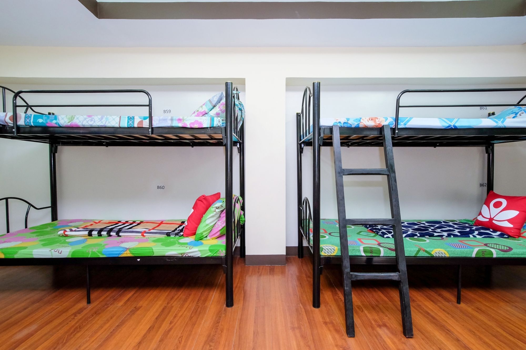 Zen Hostel Quirino Ave. Malate Манила Экстерьер фото